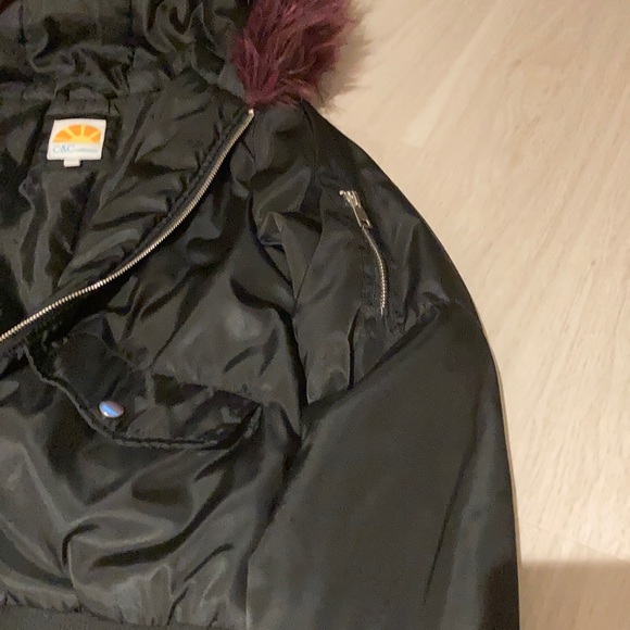 C&C California bomber style jacket- faux fur hood - Picture 4 of 5